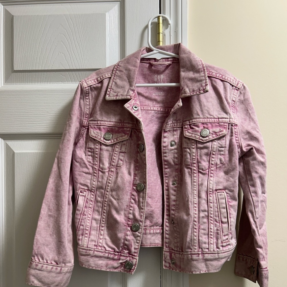 Pink denim jeans jacket.